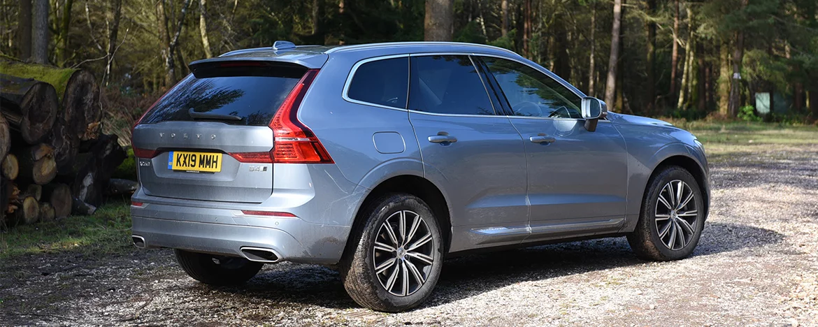 volvo-xc60-rear-view