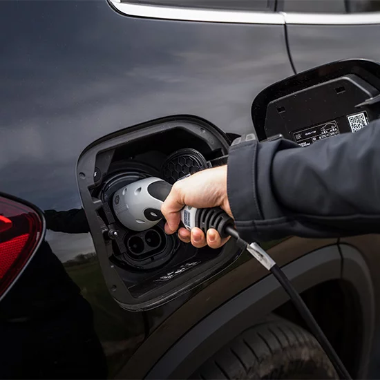 Mercedes-Benz EQA charging